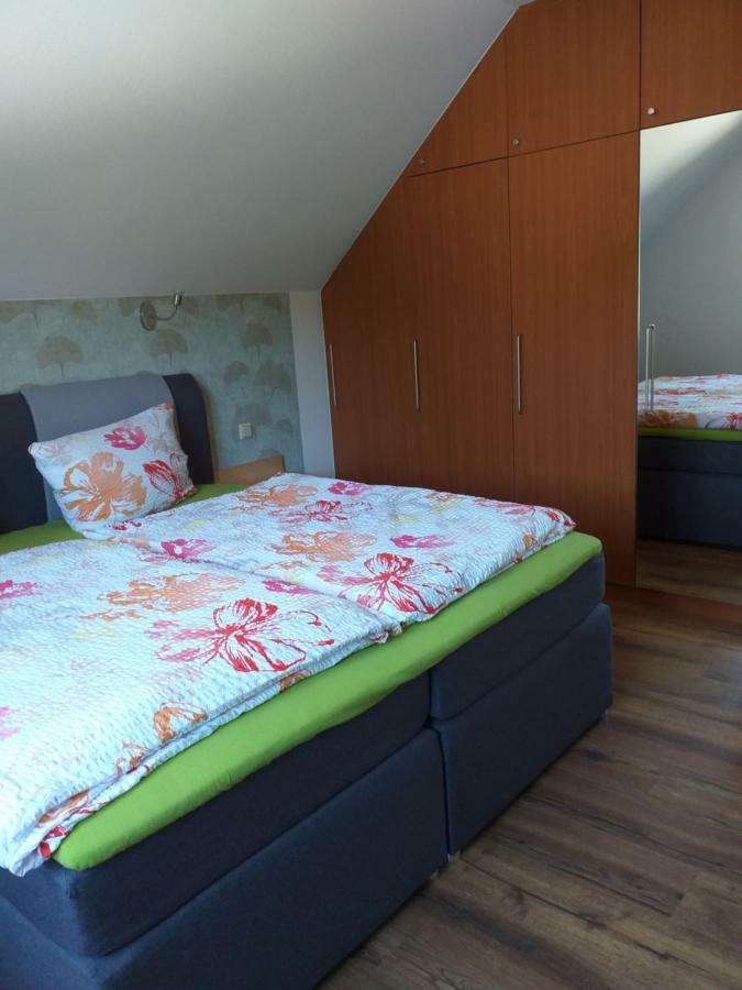 Ferienwohnung Csilla Unterweid Экстерьер фото